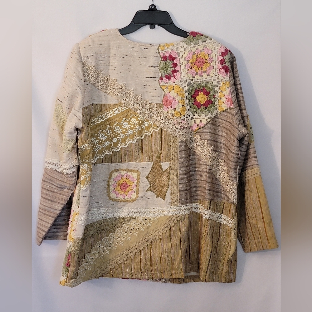 Maggie Barnes Crochet/Lace Blazer Size 1X - Picture 7 of 15
